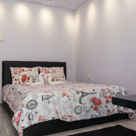 Apartment Nicole Varna Ngoại thất bức ảnh